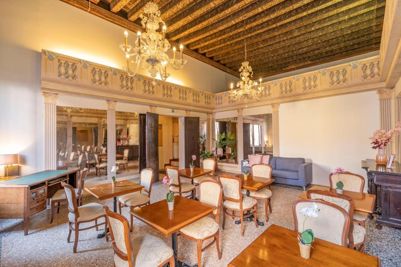 Residenza Centopietre - Dorsoduro By Wonderful Italy Венеция Экстерьер фото