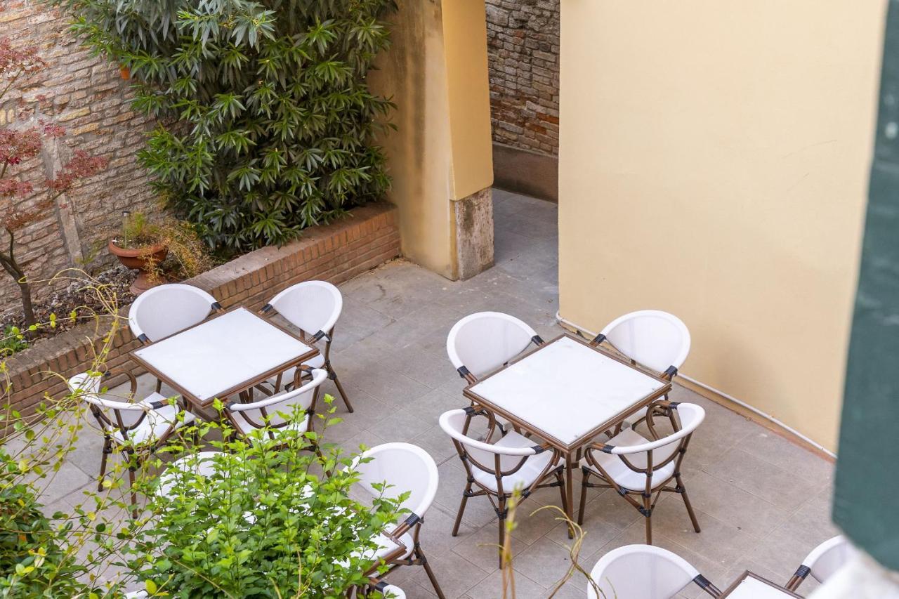 Residenza Centopietre - Dorsoduro By Wonderful Italy Венеция Экстерьер фото