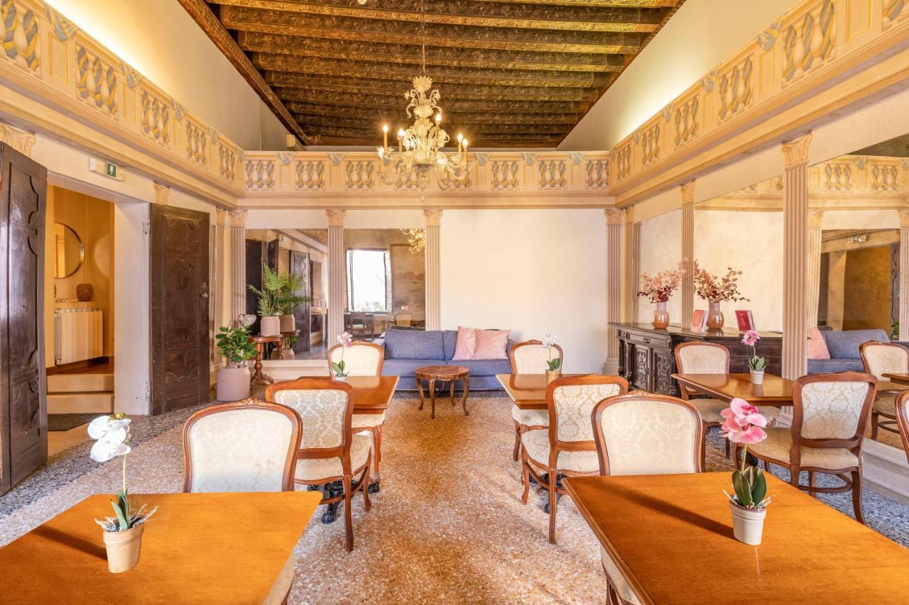 Residenza Centopietre - Dorsoduro By Wonderful Italy Венеция Экстерьер фото