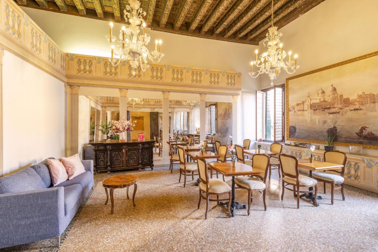 Residenza Centopietre - Dorsoduro By Wonderful Italy Венеция Экстерьер фото